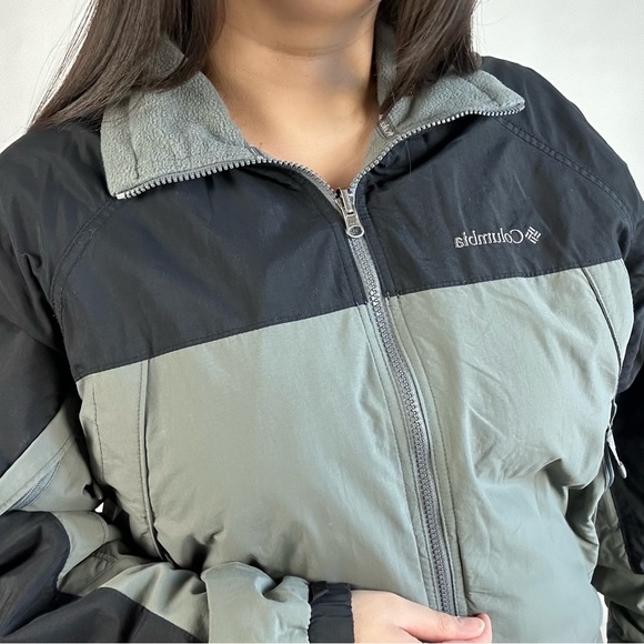 Columbia Zip Up Jacket - Picture 3 of 5
